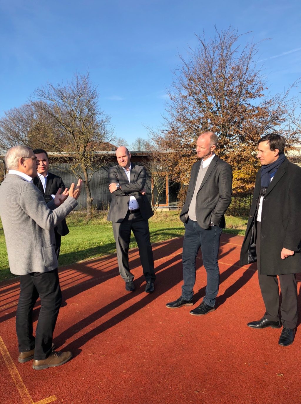 Fdp Ortsverband Vaihingen Sachsenheim Mitglieder Der Fdp Landtagsfraktion Zu Besuch Am Lichtenstern Gymnasium